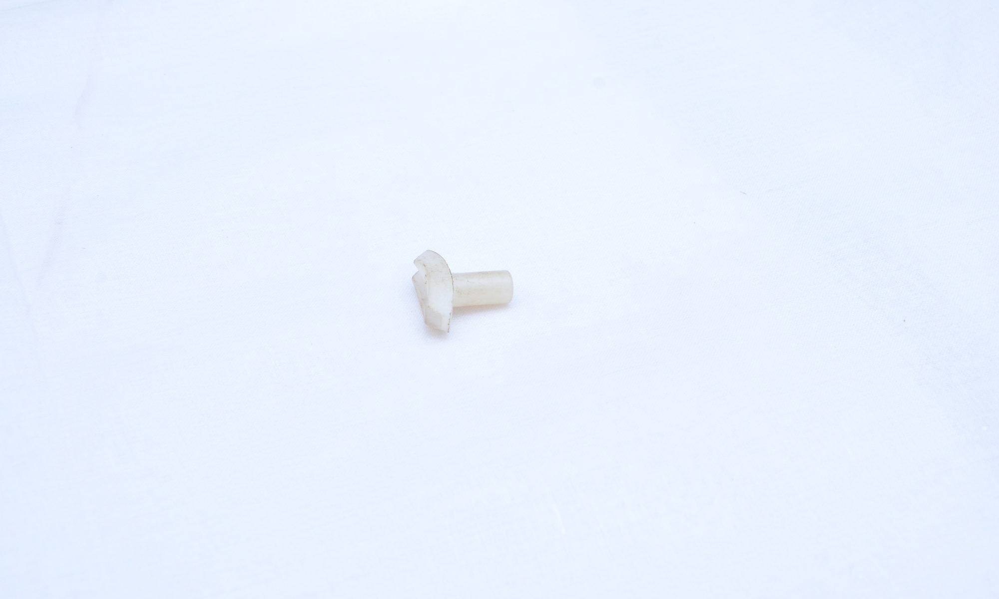 Nylon key for lohia L S 200 cheesh winder